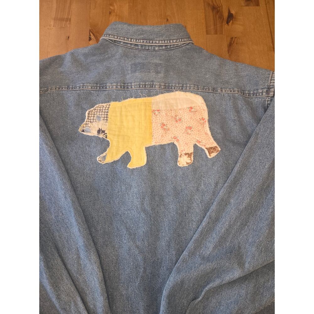 Womans Ruff Hewn Denim Shirt with Patchwork Bear Design size L - Picture 6 of 6